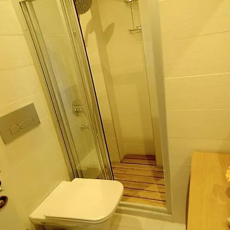 Mayer Cihangir Suites Appartamento