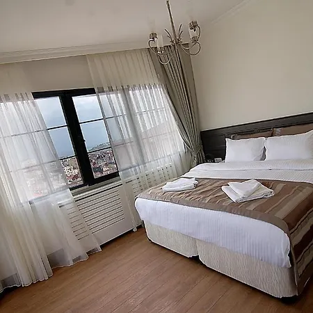 Mayer Cihangir Suites