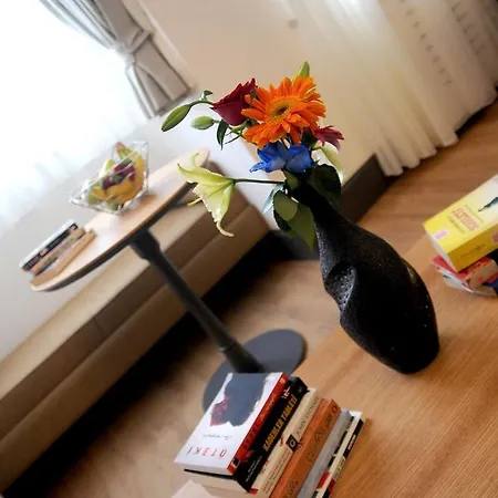 Mayer Cihangir Suites Apartment