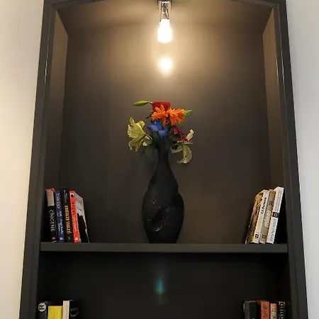 Apartment Mayer Cihangir Suites