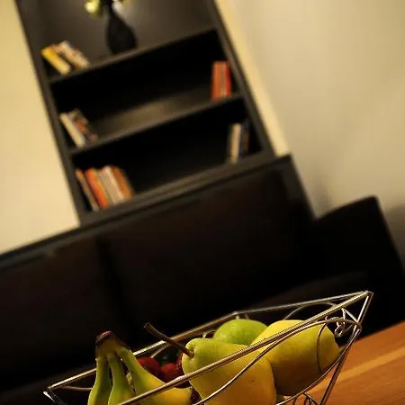 Apartment Mayer Cihangir Suites